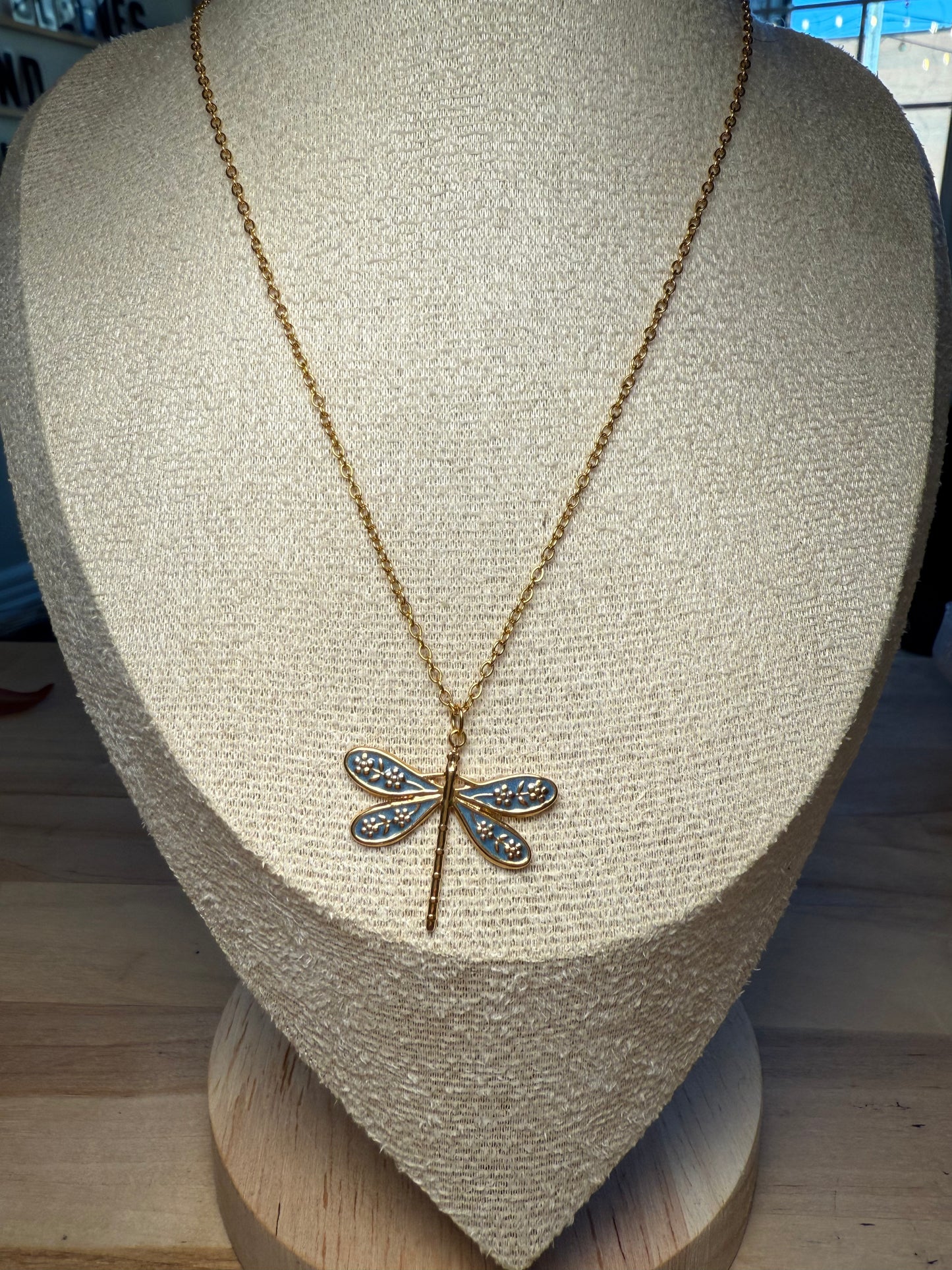 Meadow Wing Necklace