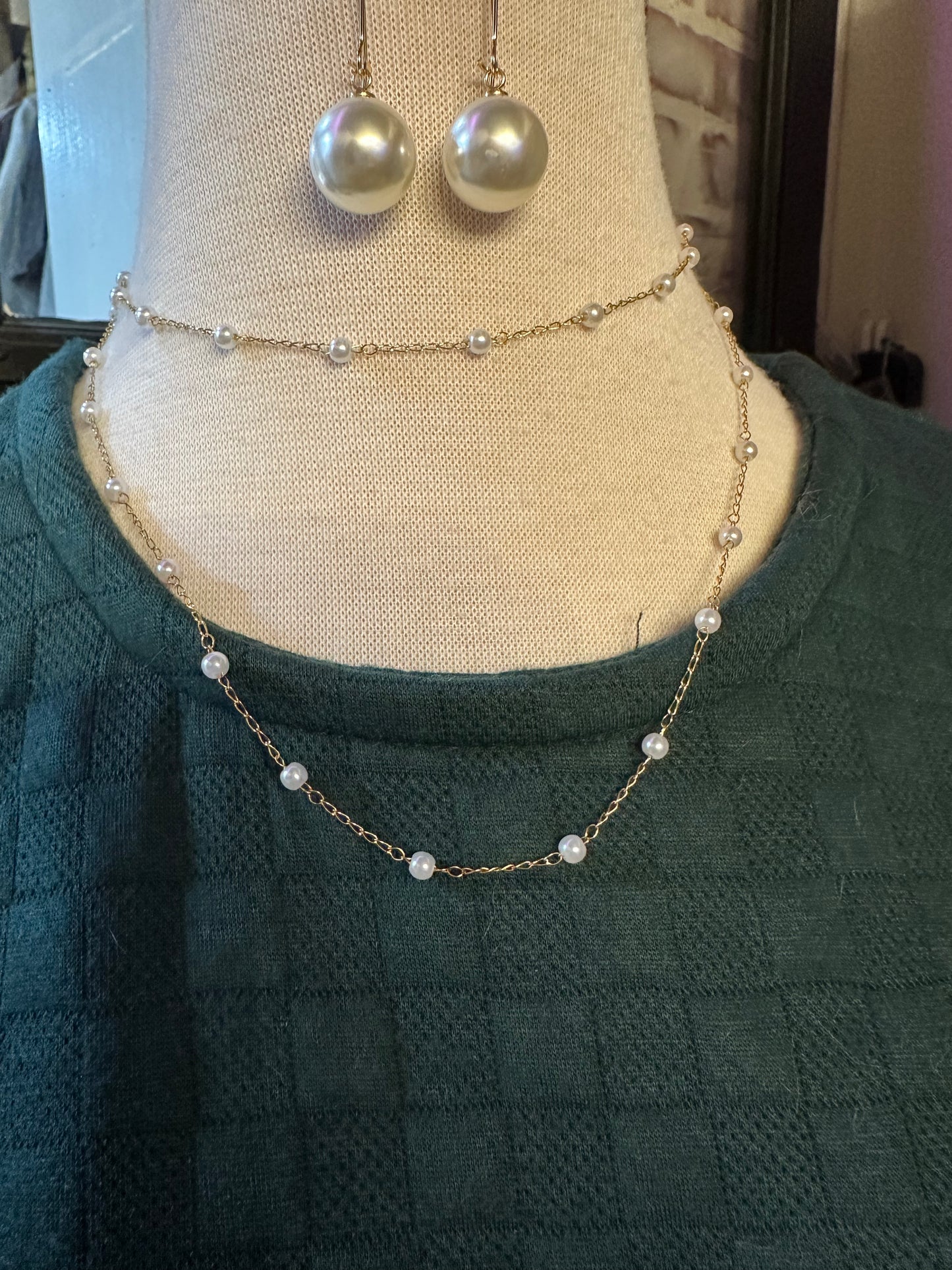 Versa Pearl Chain