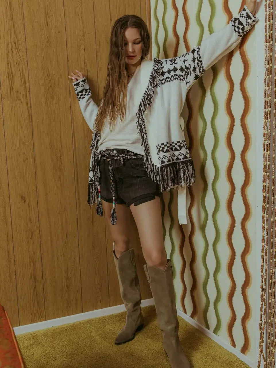 GEOMETRIC FRINGE CARDIGAN