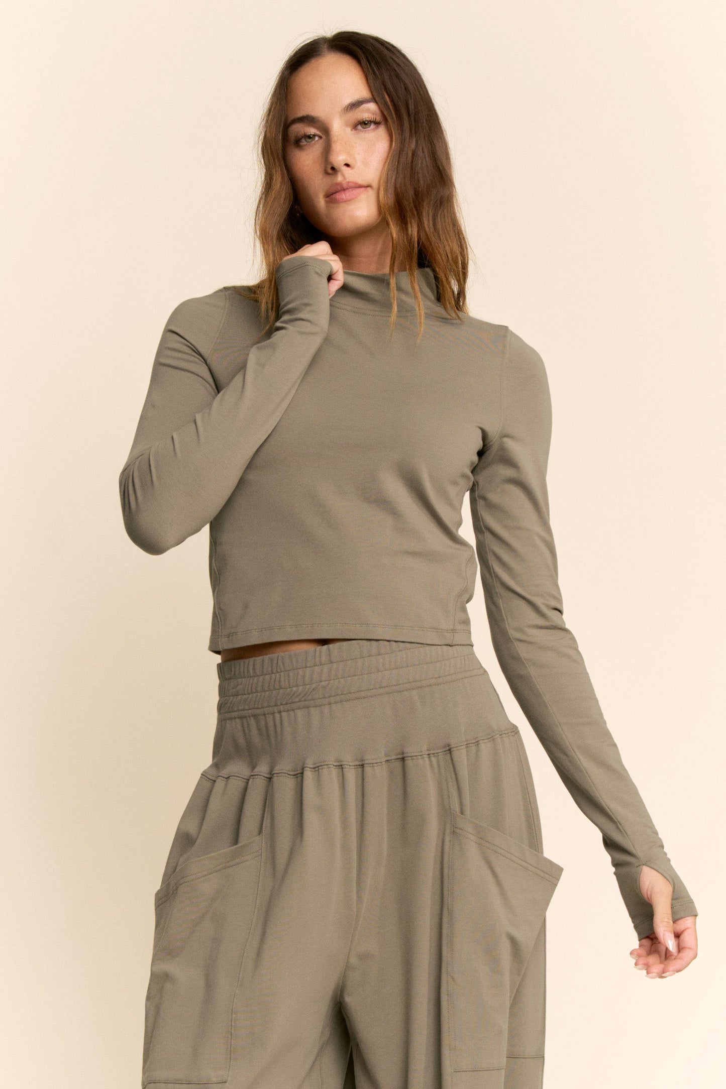 Stillness Lounge Set