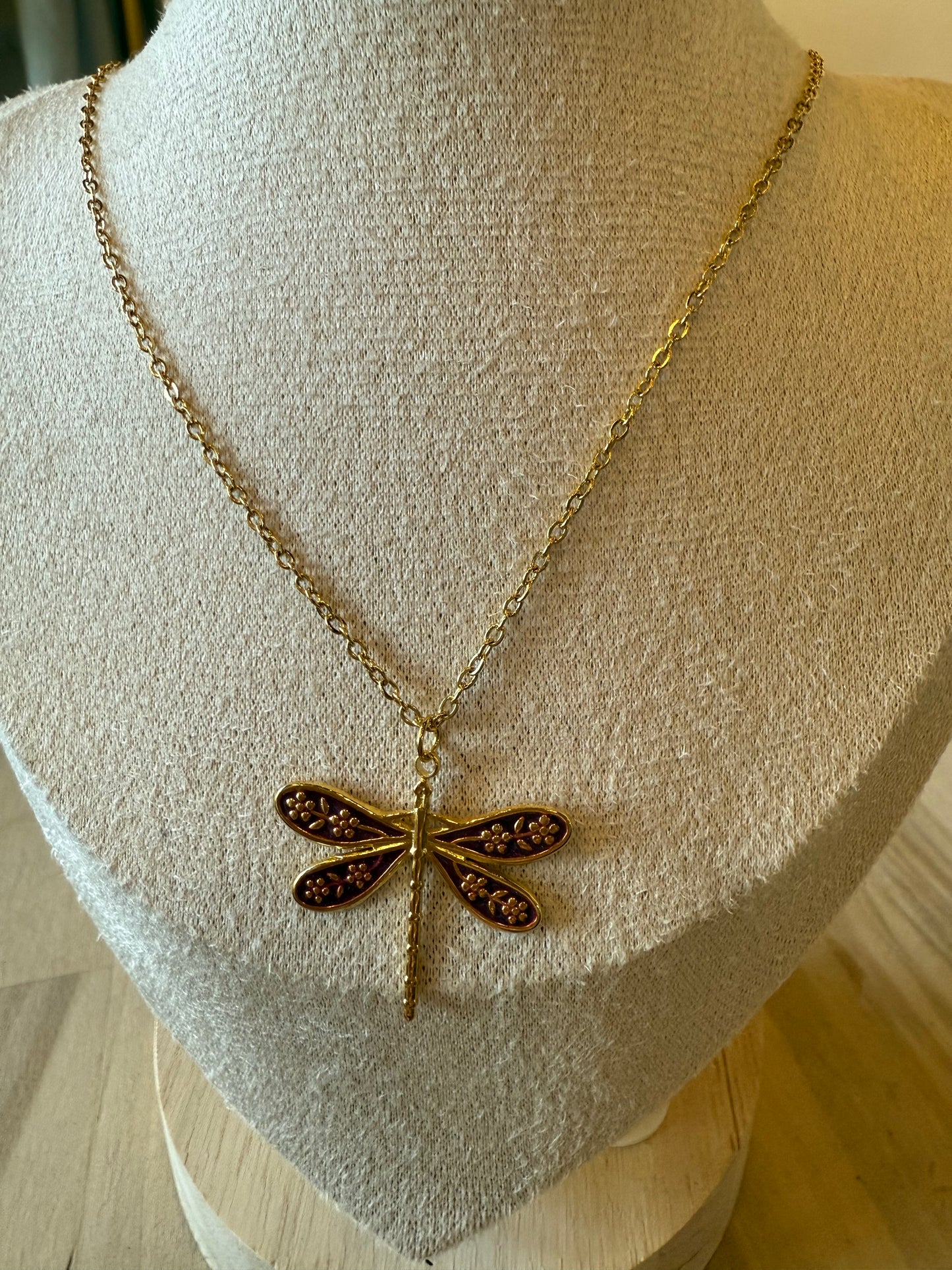 Meadow Wing Necklace