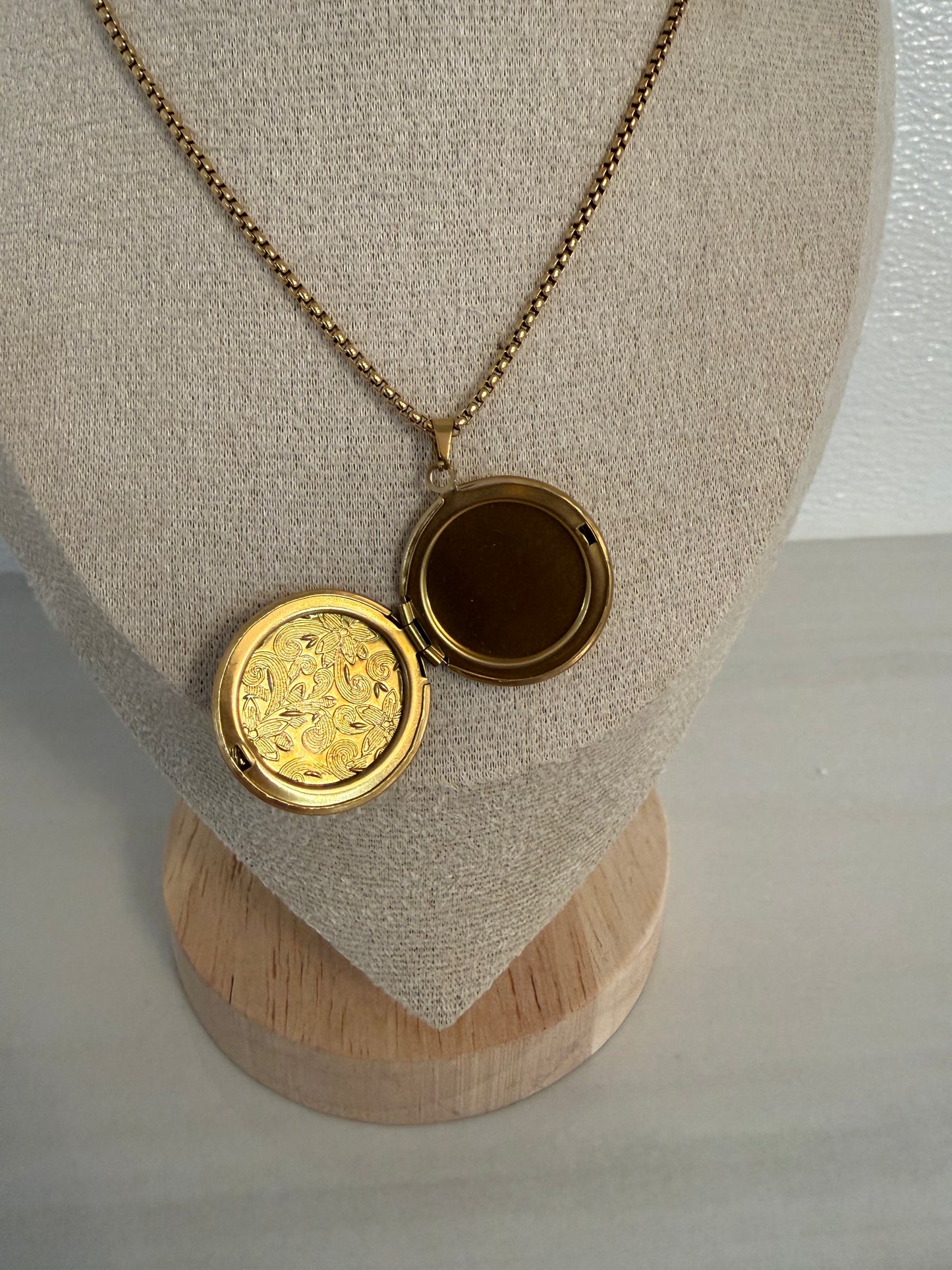 Keepsake Locket Collection