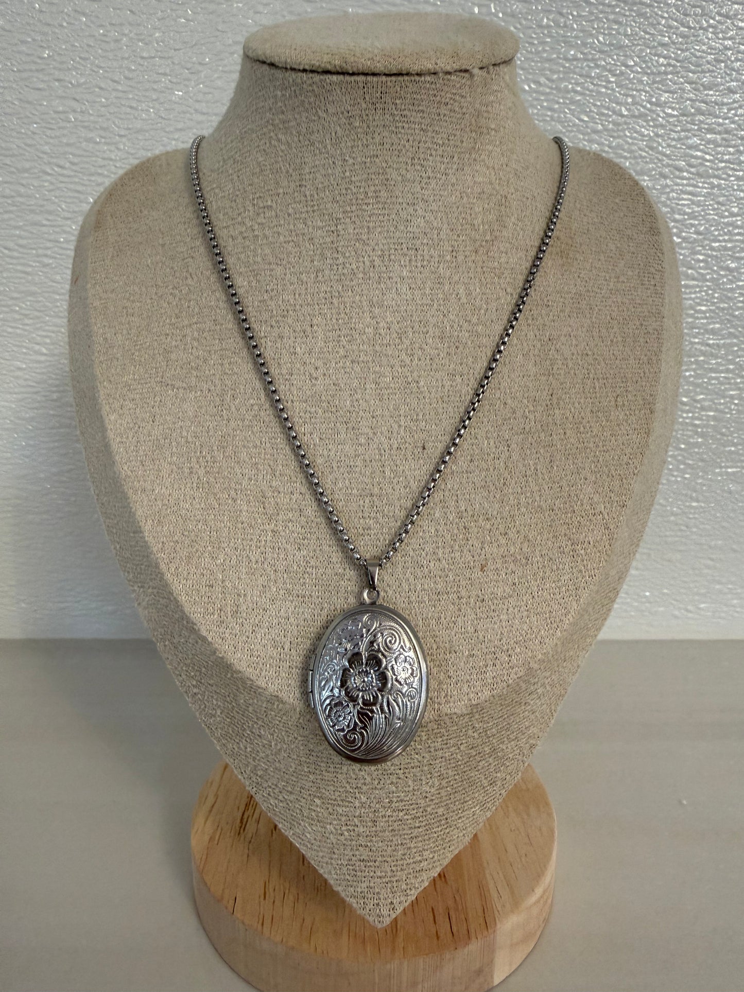 Keepsake Locket Collection