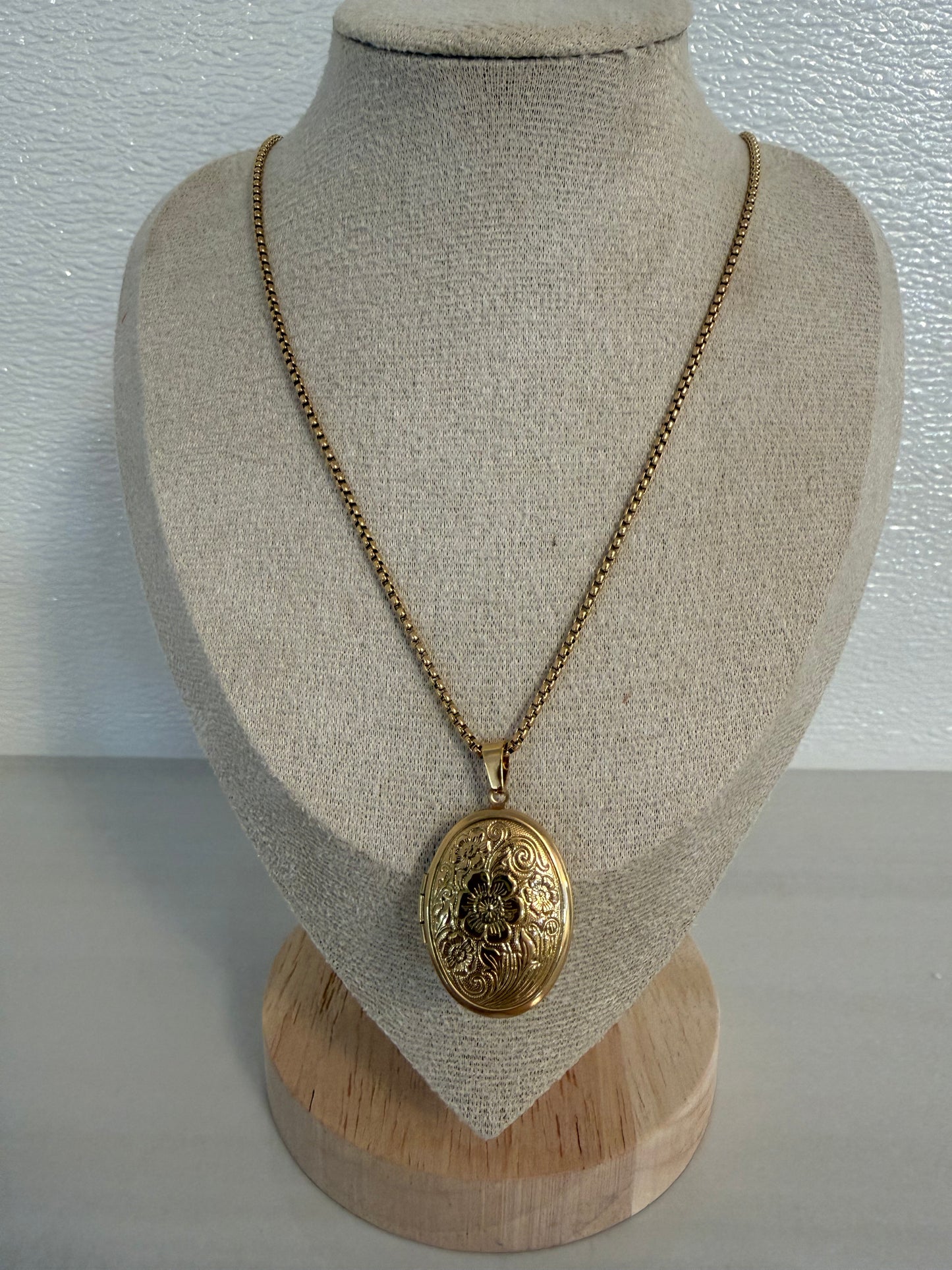 Keepsake Locket Collection