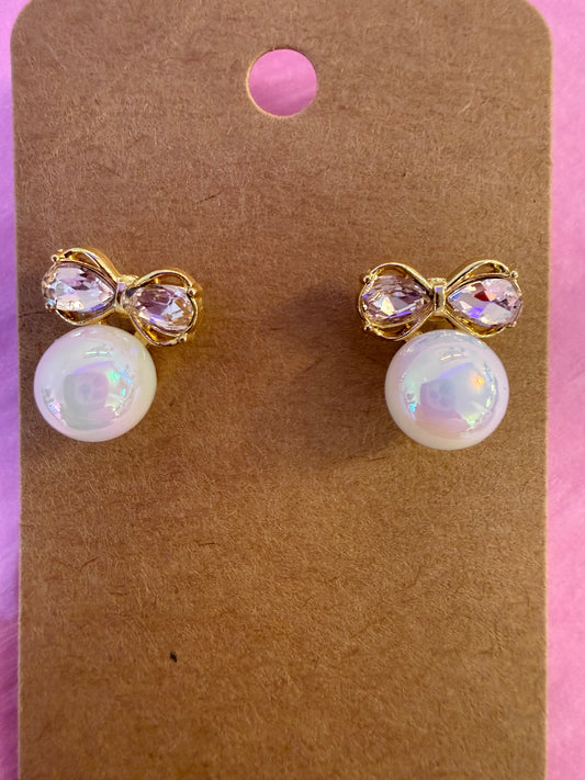 Sweet Pearl Bow Earring